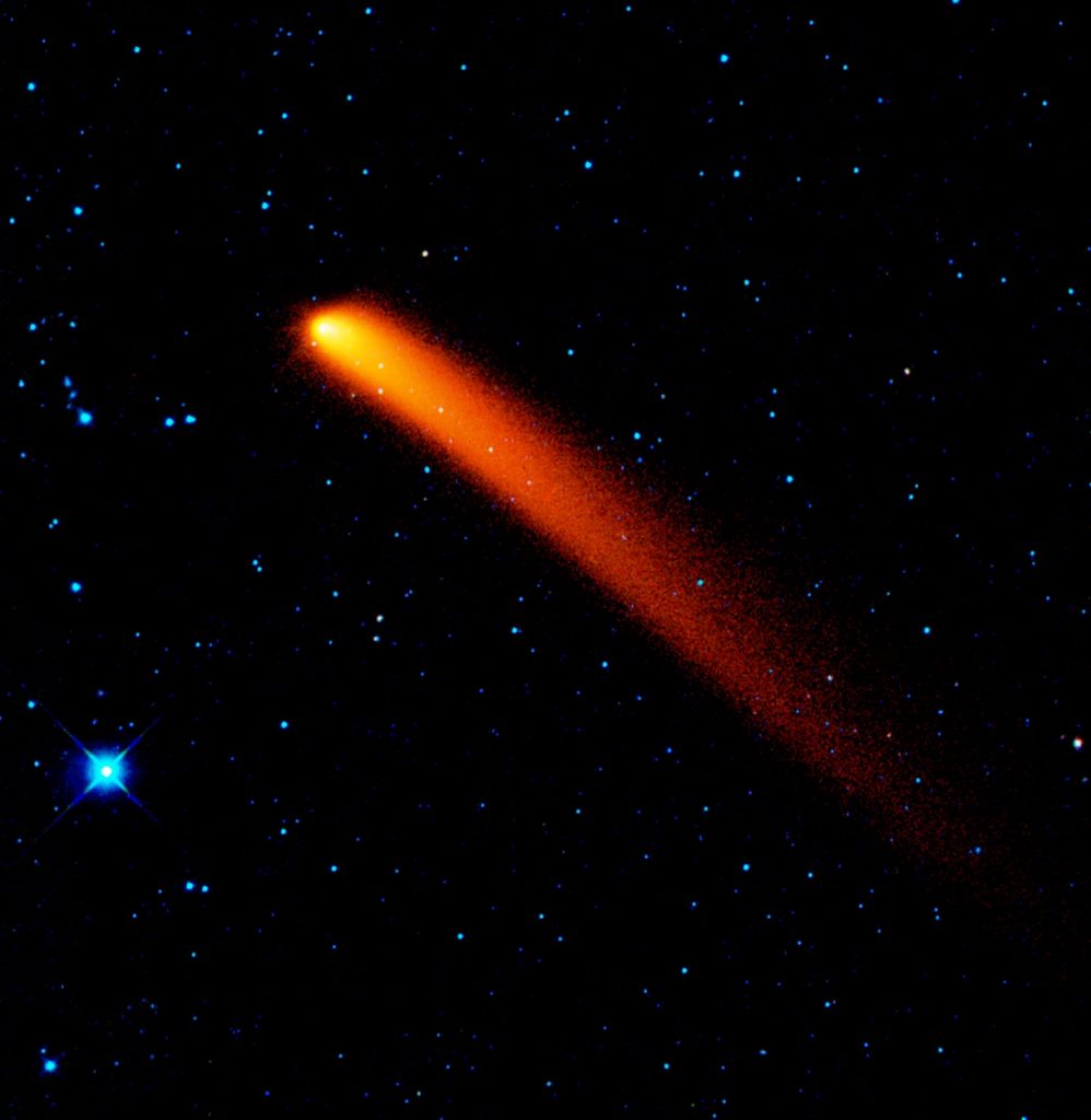 https://en.wikipedia.org/wiki/File:Comet_Siding_Spring.jpg