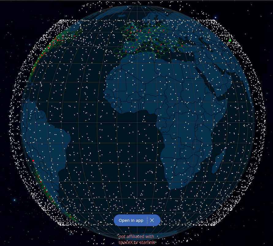 live map of starlink satellites position constellation https://satellitemap.space/