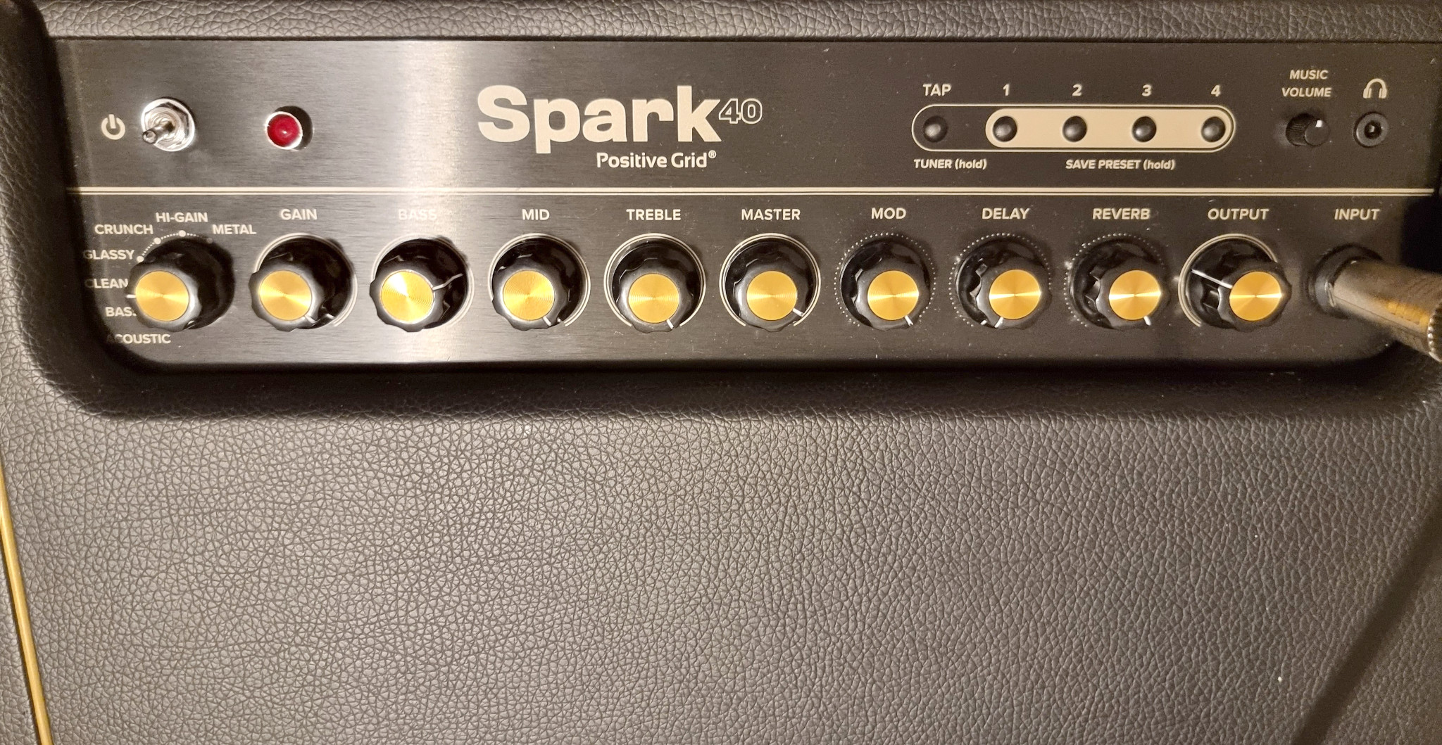 Hardware Review – the Spark 40 Amp by Positive Grid so is this a “serious” amp?  or just a “gadget”?